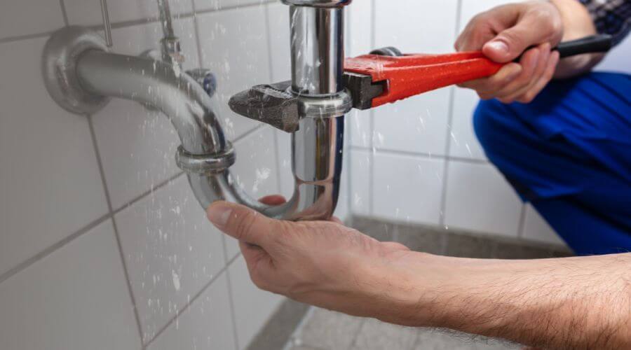 Expert burst pipe repair services in White Plains, VA